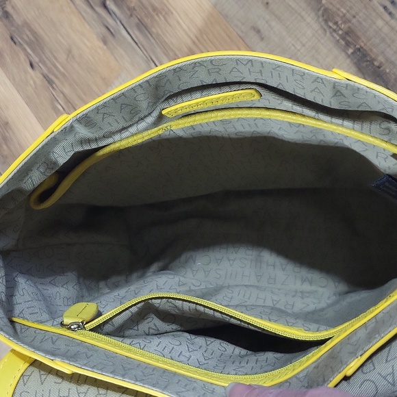 ISSAC MIZRAHI Cream Yellow Brown Color Block Leather Shoulder Bag - Picture 10 of 16